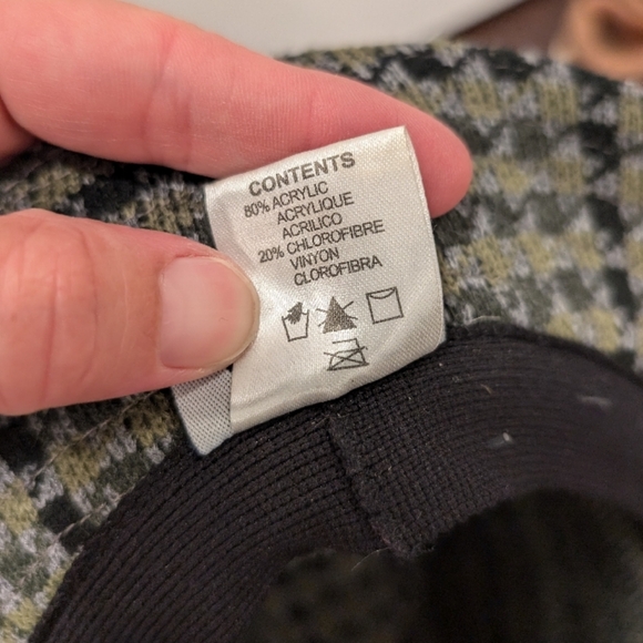 KANGOL Green and Black Checkered Tweed Bucket Hat - Picture 8 of 11